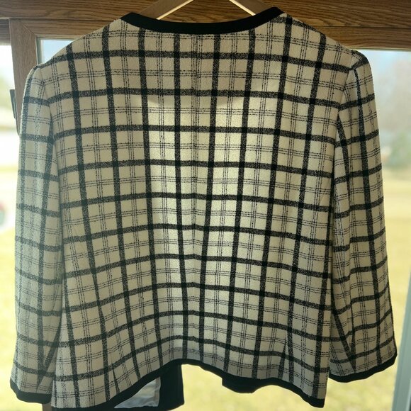 Black and White Plus Size Dress Jacket - Picture 3 of 4